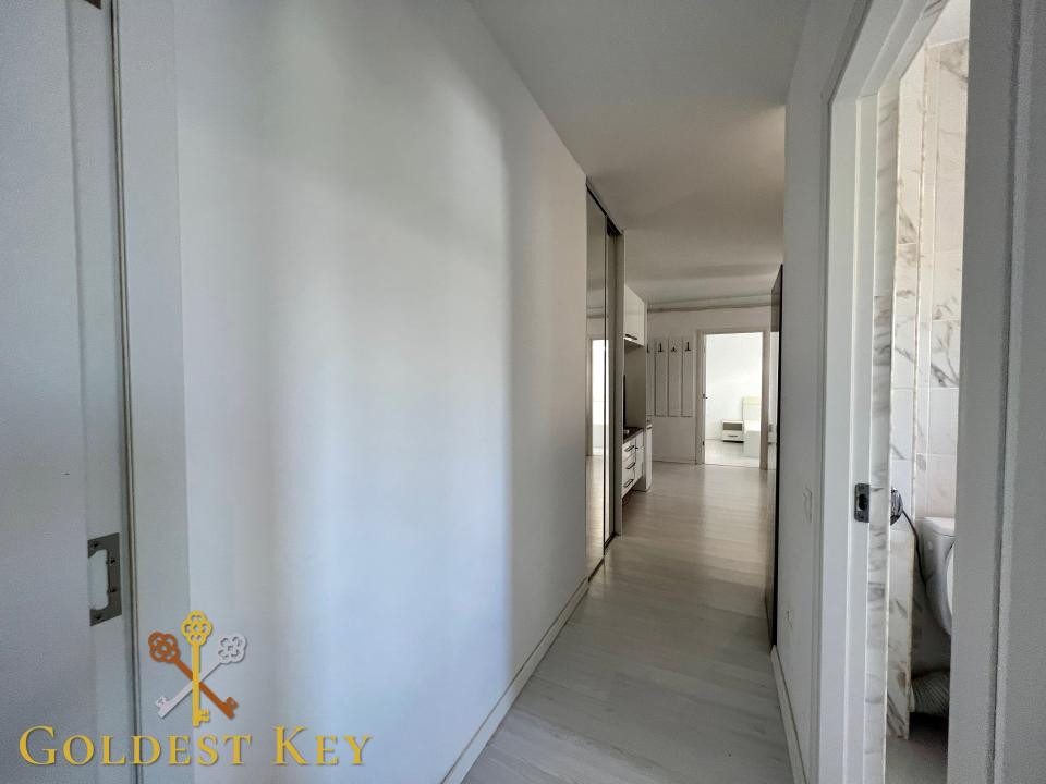 Apartament modern cu 3 camere și parcare zona Vivo