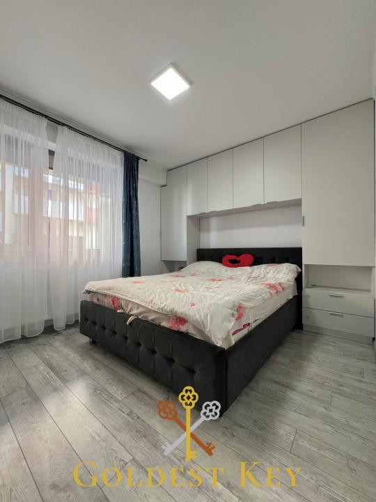 Apartament modern cu 2 camere semidecomandate, balcon și parcare! 