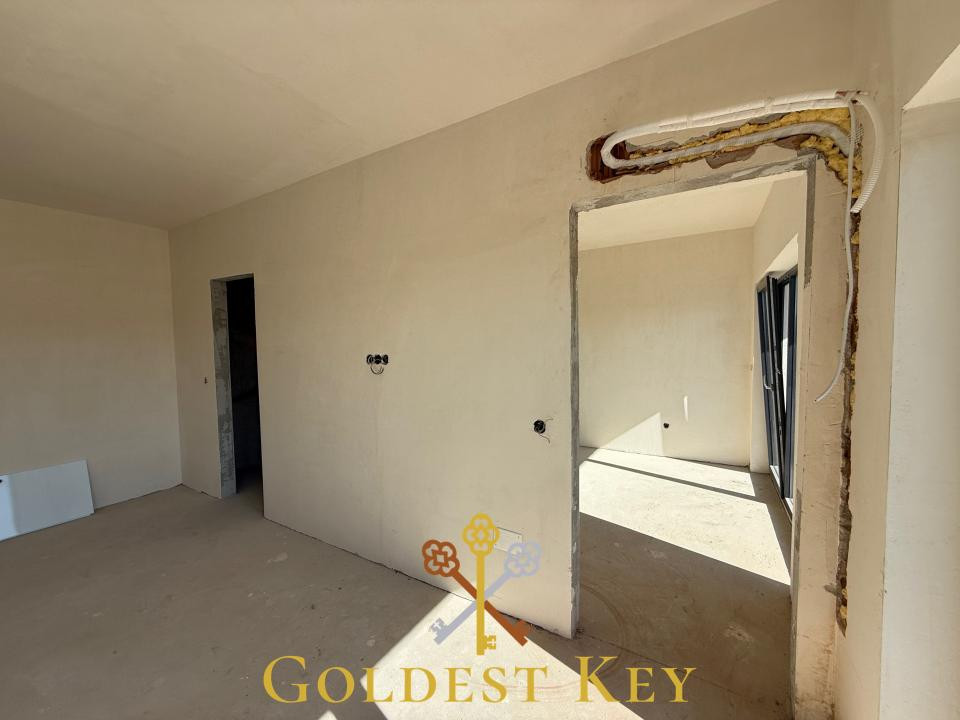 Apartament cu 2 camere și balcon. Se poate achiziționa cu credit 