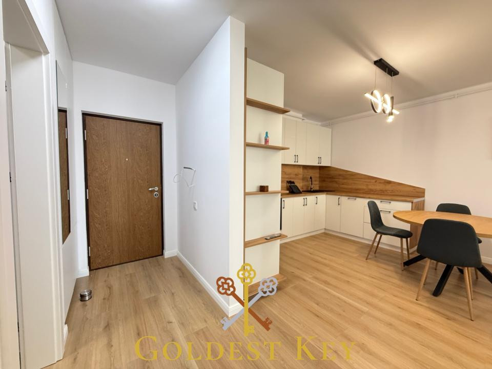 NOU - prima închiriere - 2 camere, balcon, parcare subterană - Eroilor