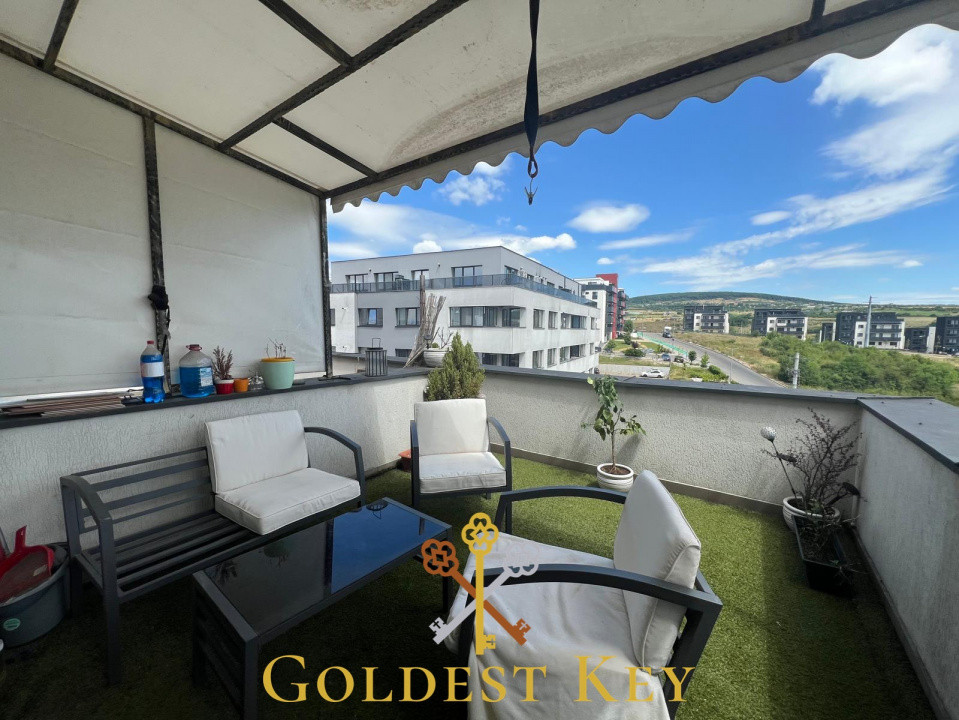 Apartament cu 2 camere, balcon, terasă parcare exterioară BACIU PETROM