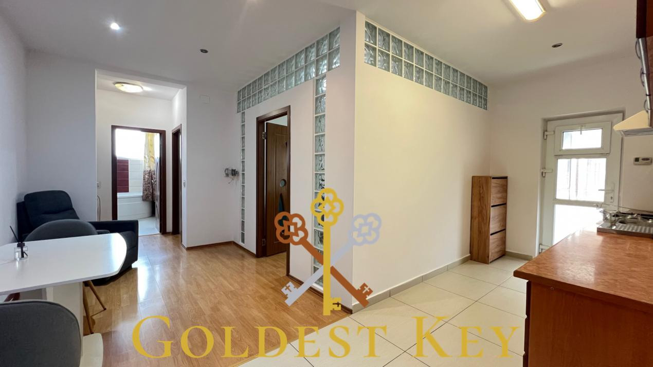Apartament spațios cu 2 dormitoare, balcon, terasă și parcare!