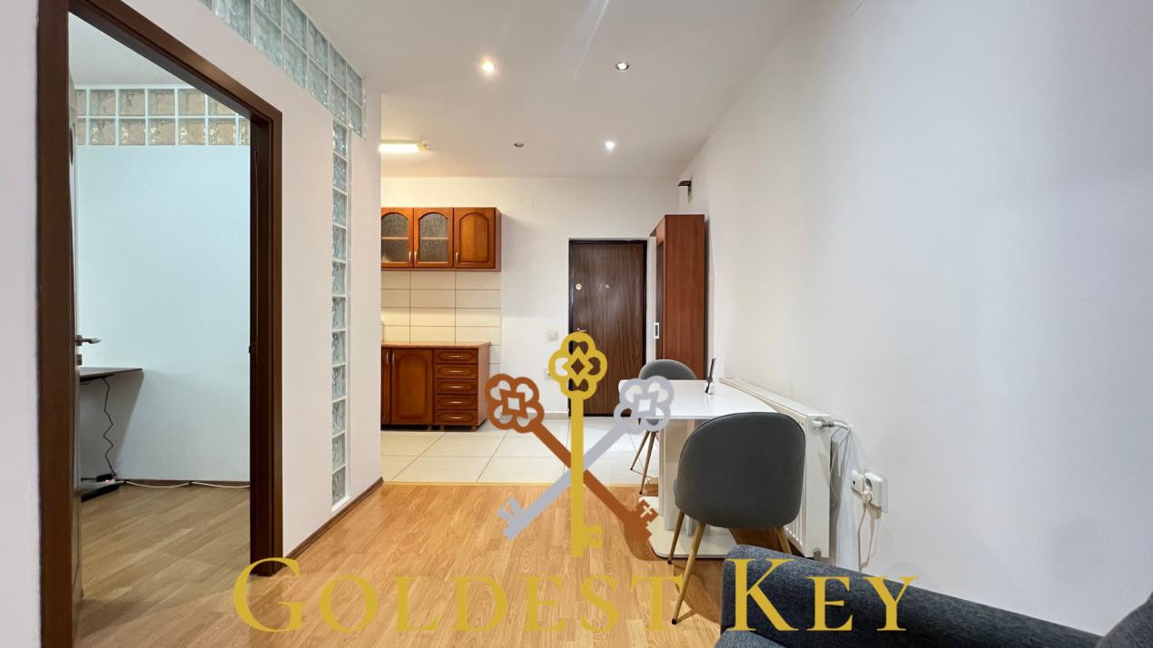 Apartament spațios cu 2 dormitoare, balcon, terasă și parcare!