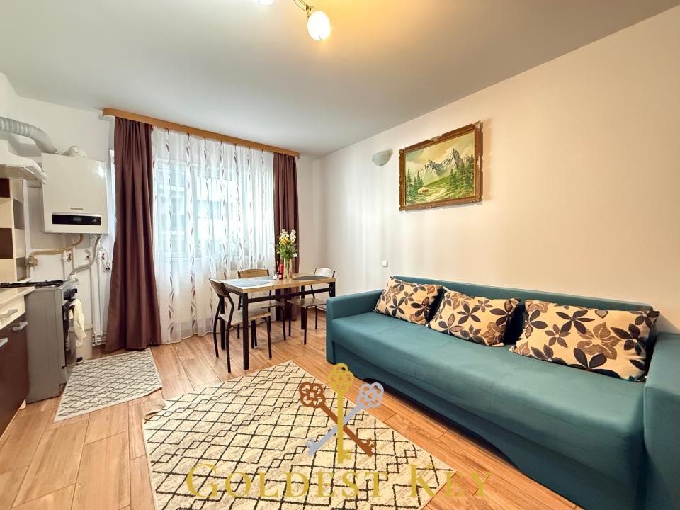 Apartament cu 2 camere, balcon BACIU zona Petrom