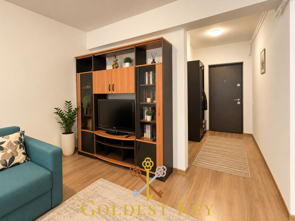 Apartament cu 2 camere, balcon BACIU zona Petrom